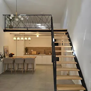 Navis Pula